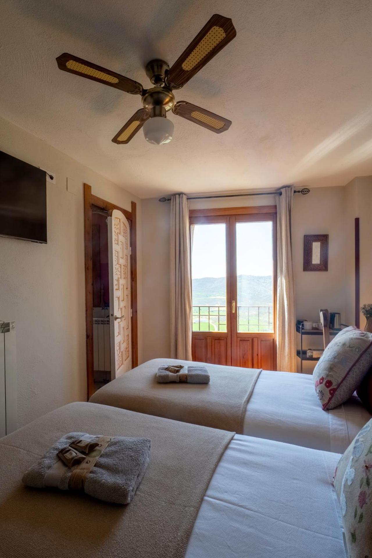 Albergue De Peregrinos En Cirauqui - Casa Maralotx Camino De Santiago Exteriér fotografie
